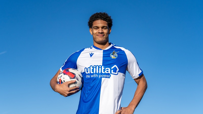 Jarell Quansah trong màu áo Bristol Rovers